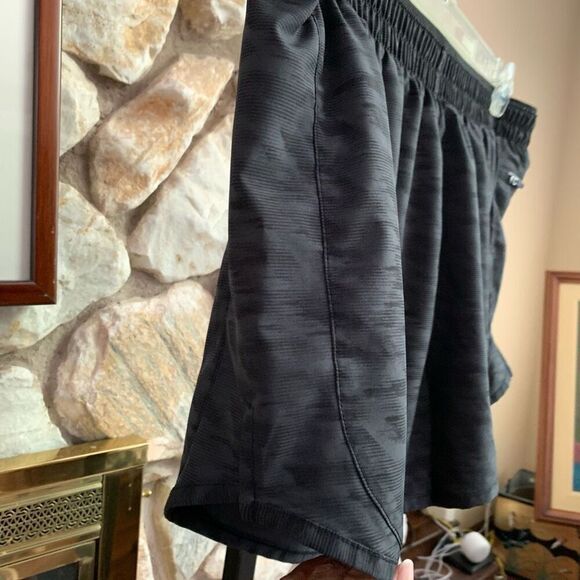 Asics womens Athletic running shorts - Picture 4 of 14